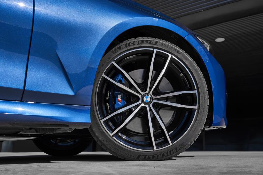 Колеса BMW 330i M Sport (G20) 2019 года  (WW) (фото 157 из 284)
